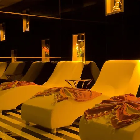 Qoople Excellence A14 New Cozy Near The Sea