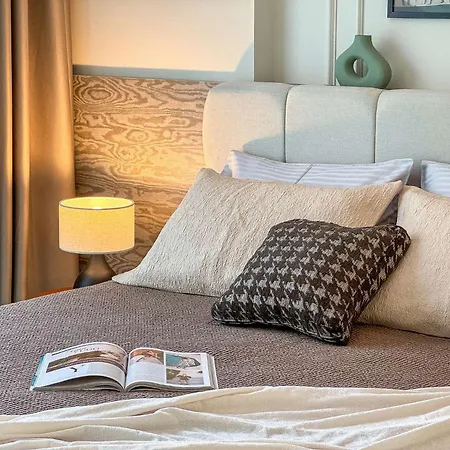 Qoople Excellence A14 New Cozy Near The Sea *